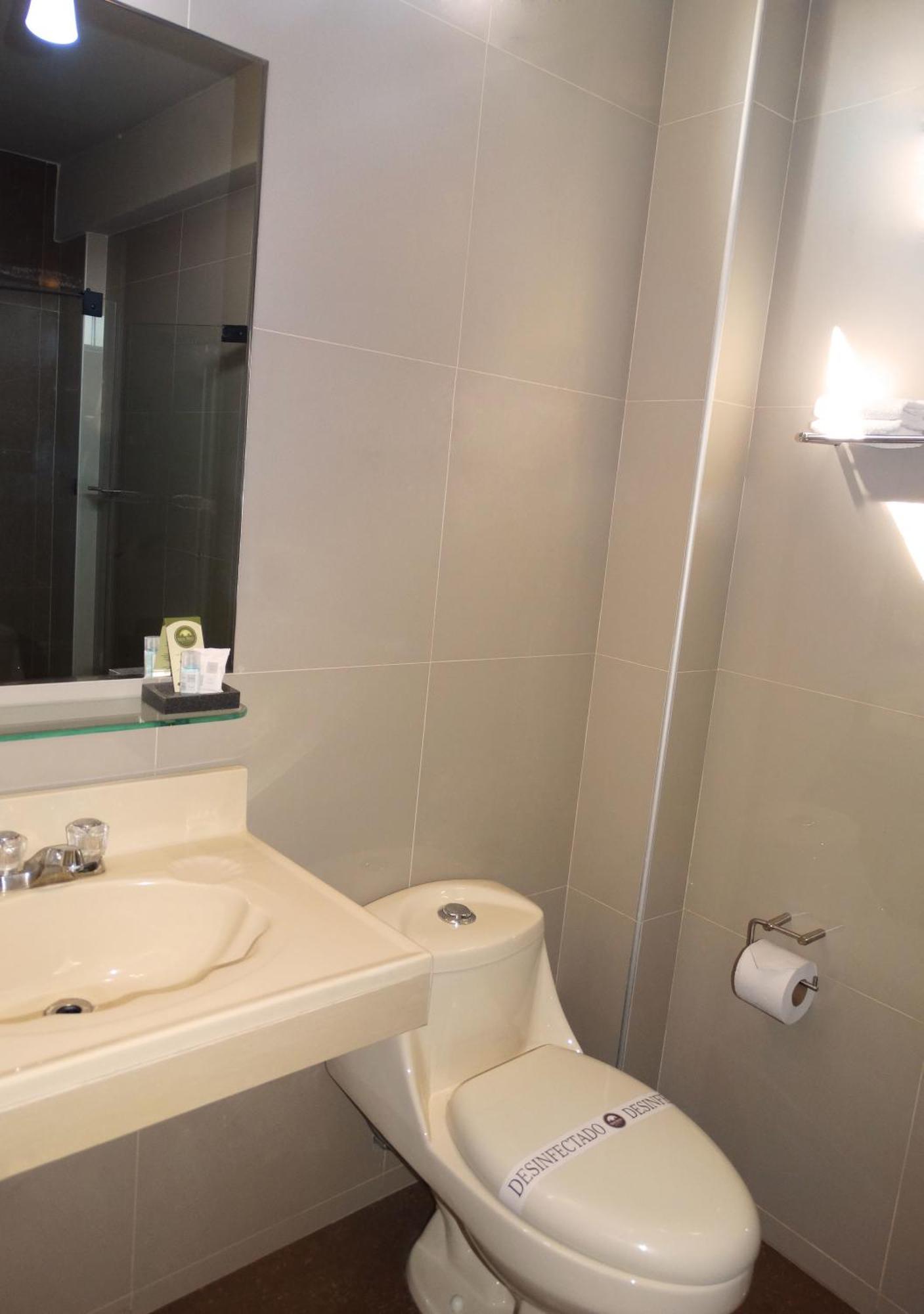 Hotel Gran Sipan Chiclayo Pokoj fotografie